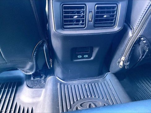 Used 2022 Toyota RAV4 XLE image 26