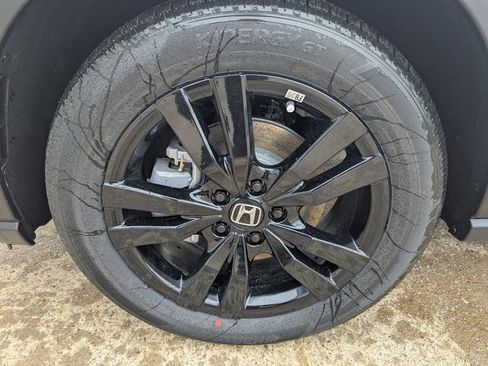 New 2026 Honda HR-V Sport image 3