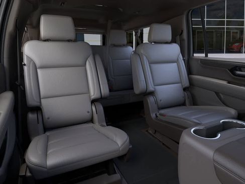 New 2026 GMC Yukon XL Elevation image 17