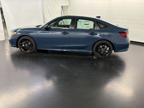 New 2026 Honda Civic FWD Hybrid Sedan image 2