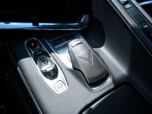 Used 2020 Chevrolet Corvette Stingray Coupe w/ 1LT RWD image 45