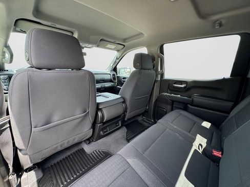 Used 2023 Chevrolet Silverado 1500 Custom AWD/4WD image 13