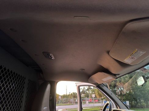 Used 2013 Chevrolet Express 2500 RWD image 41
