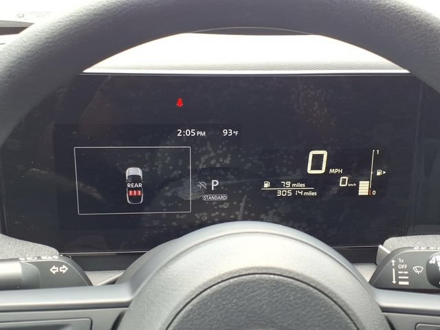 Used 2025 Nissan Kicks SV FWD image 18