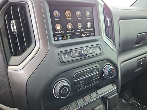 Used 2024 Chevrolet Silverado 1500 Custom image 27