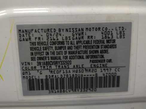 Used 2024 Nissan Sentra SV FWD image 33