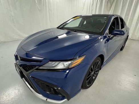Used 2024 Toyota Camry XSE w/ Navigation Package FWD image 7