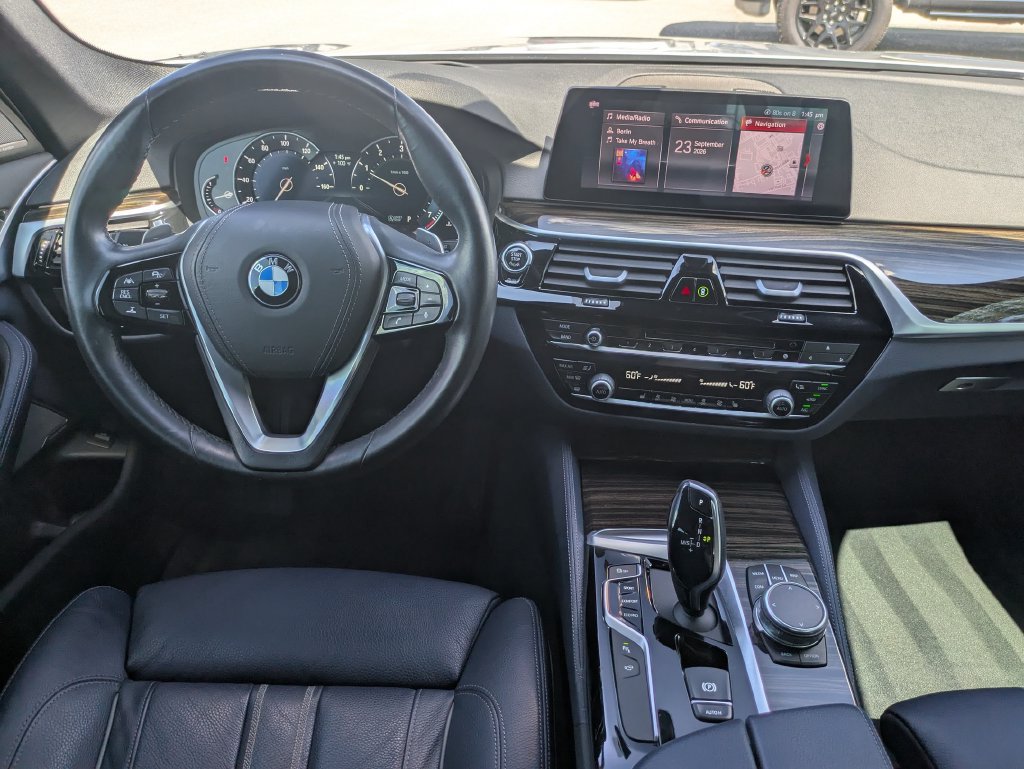 Used 2019 BMW 530i RWD image 26