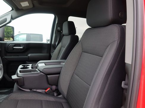 New 2025 Chevrolet Silverado 2500 Custom w/ Custom Value Package image 10