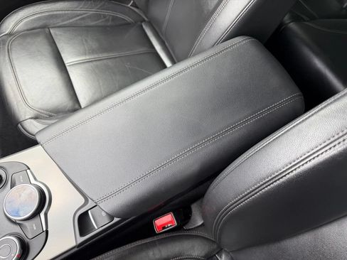 Used 2018 Alfa Romeo Stelvio AWD image 26