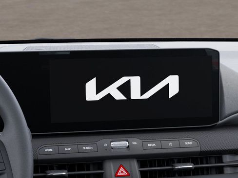 New 2025 Kia K4 LXS image 20