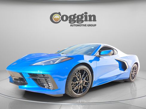 Used 2026 Chevrolet Corvette Stingray Coupe w/ Battery Protection Package image 1