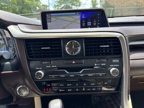 Used 2017 Lexus RX 350 AWD w/ Luxury Package image 25