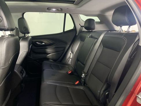 Certified 2023 GMC Terrain SLT w/ Infotainment Package II AWD/4WD image 22