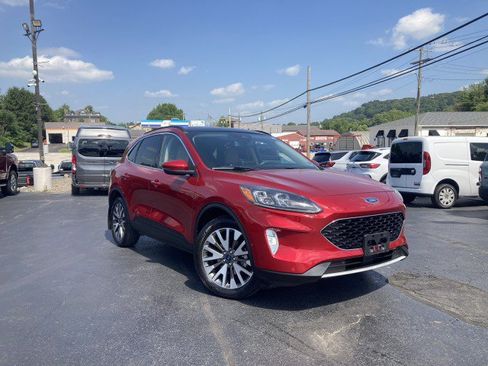 Used 2020 Ford Escape Titanium AWD/4WD image 1