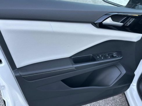 New 2026 Volkswagen Taos S image 12