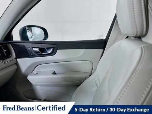 Used 2021 Volvo XC60 T6 Inscription w/ Advanced Package image 25