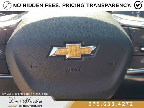 New 2026 Chevrolet Equinox LT FWD image 30