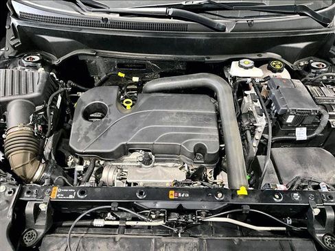 Used 2023 GMC Terrain SLE FWD image 11