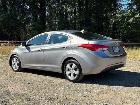 Used 2012 Hyundai Elantra GLS w/ Preferred Pkg 3 FWD image 7