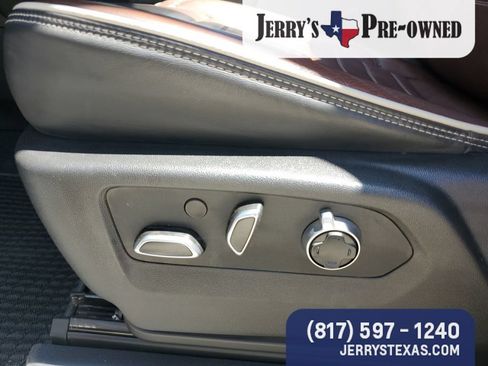 Used 2025 GMC Sierra 2500 Denali Ultimate AWD/4WD image 8