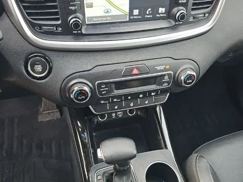 Used 2019 Kia Sorento EX w/ EX Touring Package image 7