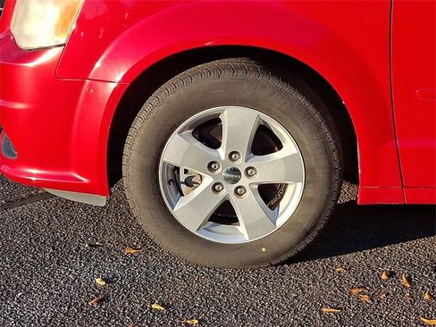 Used 2013 Dodge Grand Caravan SE image 8