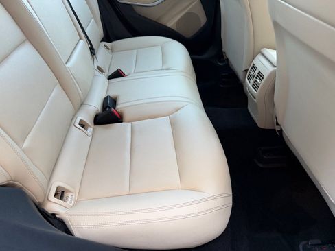 Used 2019 Mercedes-Benz CLA 250 4MATIC image 22