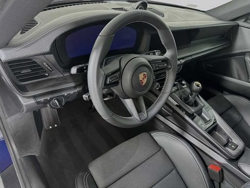 Certified 2026 Porsche 911 GT3 RWD image 4