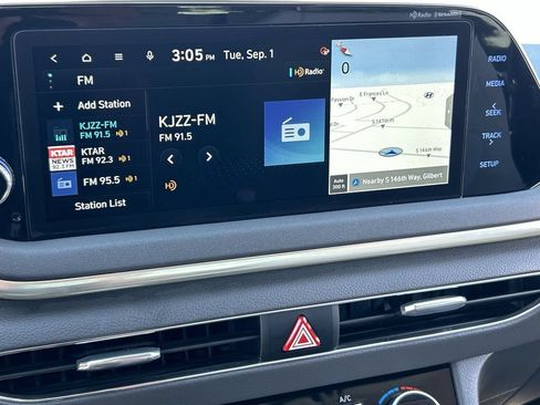 Used 2023 Hyundai Sonata SEL w/ Convenience Package FWD image 13