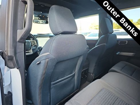 Used 2023 Ford Bronco Outer Banks image 16