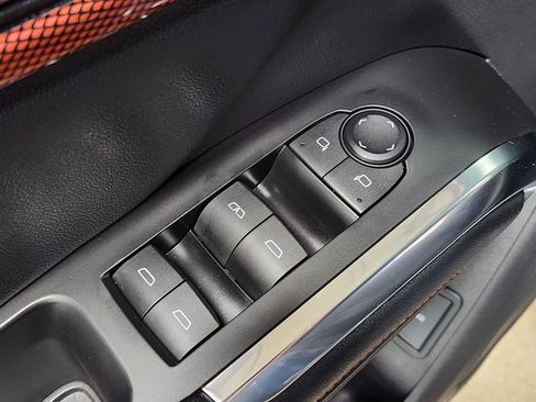 Used 2024 Chevrolet Traverse Z71 AWD/4WD image 41