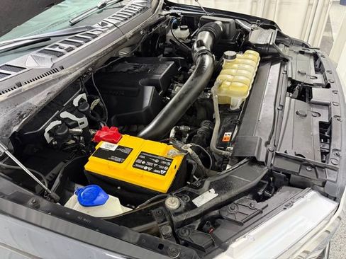 Used 2020 Ford F150 XLT image 21