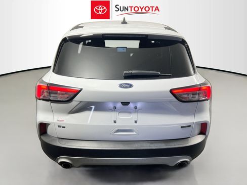 Used 2022 Ford Escape SE w/ Convenience Package image 5