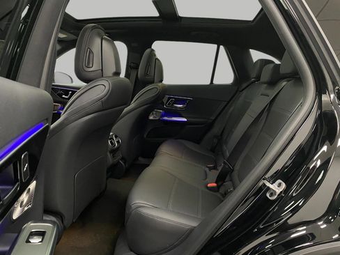 New 2026 Mercedes-Benz GLC 300 4MATIC image 28