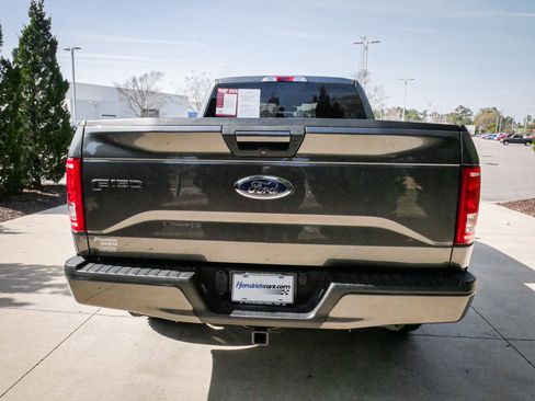 Used 2017 Ford F150 XLT w/ Equipment Group 301A Mid image 9