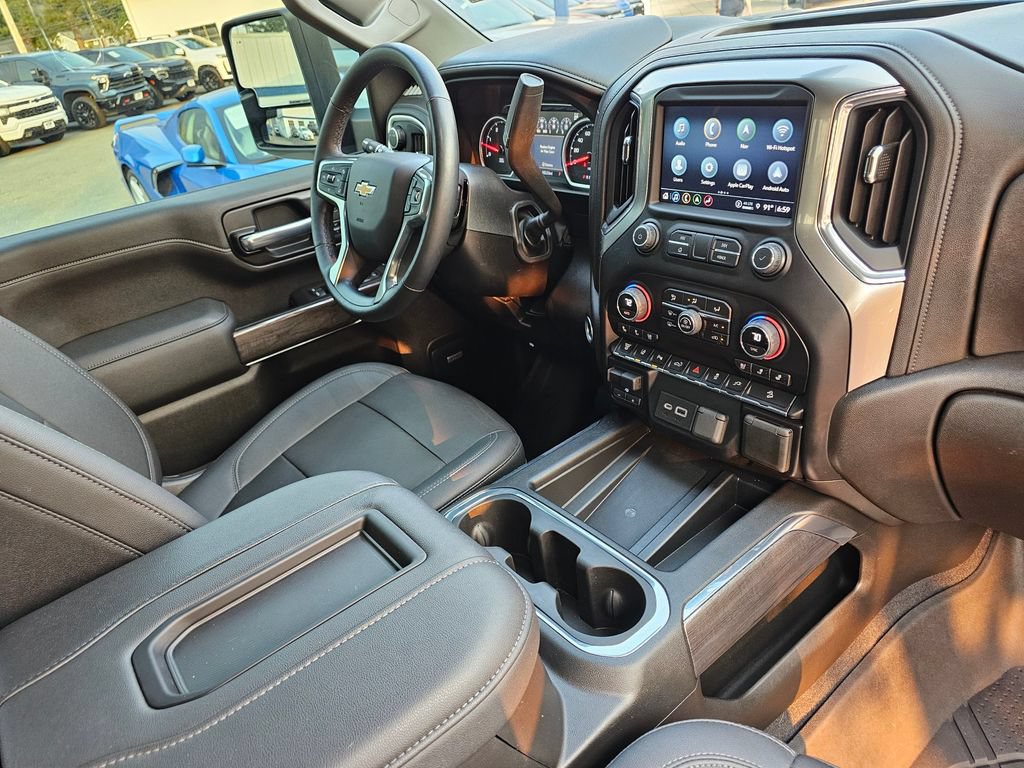 Certified 2022 Chevrolet Silverado 3500 LTZ w/ LTZ Premium Package AWD/4WD image 11