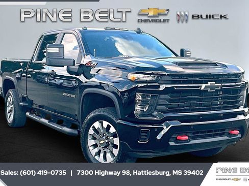 Used 2026 Chevrolet Silverado 2500 Custom w/ Custom Value Package AWD/4WD image 1