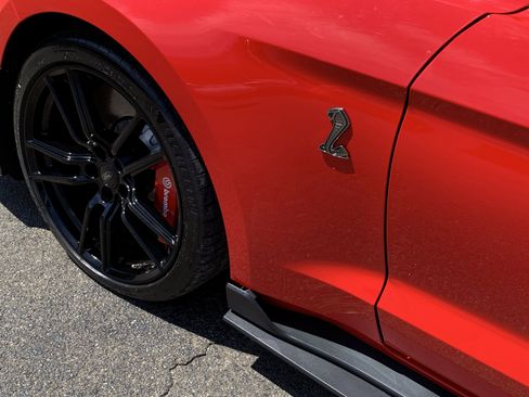 Used 2021 Ford Mustang Shelby GT500 w/ Technology Package image 60