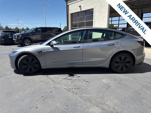 Used 2025 Tesla Model 3 Long Range AWD/4WD image 4