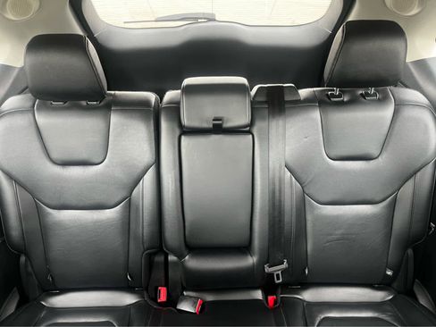 Used 2022 Ford Edge Titanium w/ Equipment Group 301A AWD/4WD image 11
