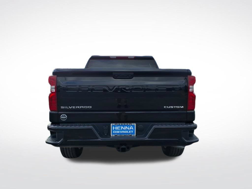 New 2026 Chevrolet Silverado 1500 Custom RWD image 4
