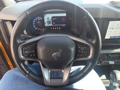 Used 2021 Ford Bronco Badlands image 30