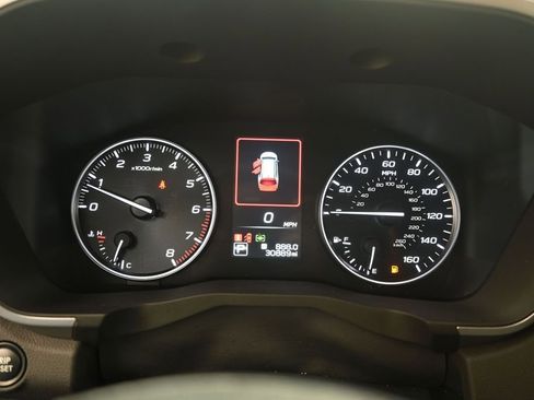 Used 2024 Subaru Ascent Limited w/ Technology Package AWD/4WD image 9