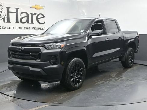 New 2026 Chevrolet Colorado W/T w/ WT Custom Package AWD/4WD image 12