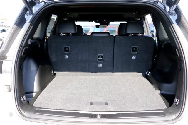 New 2025 Jeep Grand Cherokee Altitude RWD image 21