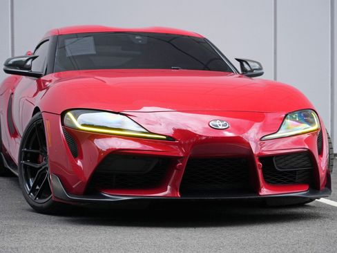 Used 2022 Toyota Supra w/ Safety & Technology Package RWD image 4