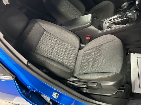 Used 2024 Chevrolet Equinox LT image 24