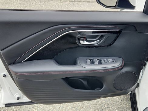 Used 2025 Acura ADX A-Spec image 12