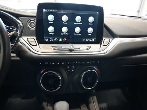 Used 2023 Chevrolet Blazer LT w/ Convenience Package image 14